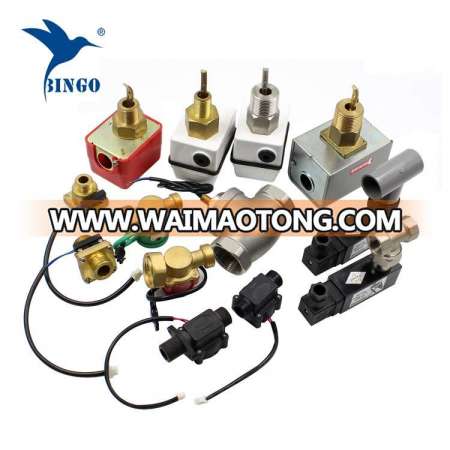 Electrical paddle type water flow switch Heater water brass plastic flow switch